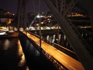Iluminacion Del Tablero Inferior Del Puente Luis I