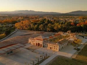 NOTICIA IGUZZINI Cantine Perelada