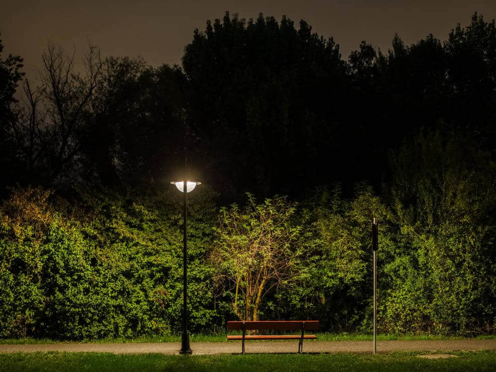 Noticia 1. CABECERA ATP Iluminacion Paseo Del Arga LED PC Ambar 2200 K Medioambiente