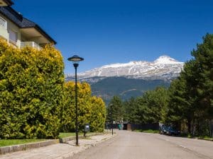 Noticia 1. Castiello De Jaca ATP Iluminacion Alumbrado LED 2200 K Montana Inmune Sobretensiones MV1 3524 Editar